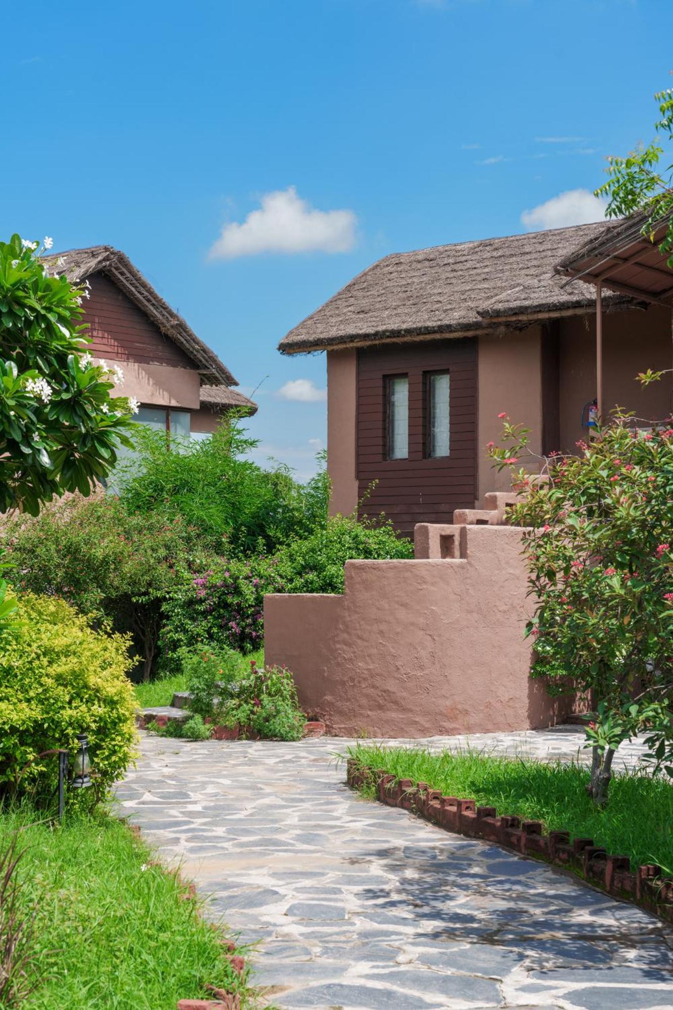 Gaj Resort, A Member Of Radisson Individuals Retreats Binewāl Esterno foto