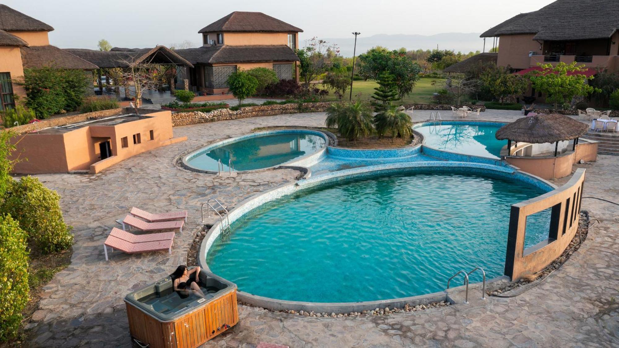 Gaj Resort, A Member Of Radisson Individuals Retreats Binewāl Esterno foto